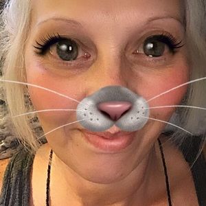 Meet your Posher, Regina